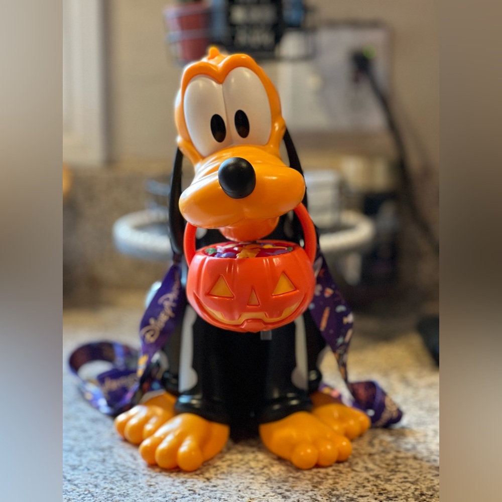 Disney parks Pluto Halloween sipper